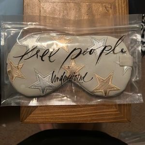 Free People Understated star sleep mask New in package